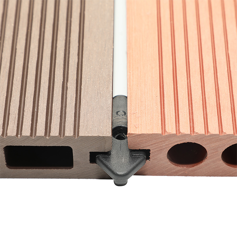 Klip Plastik Untuk Decking Komposit WPC