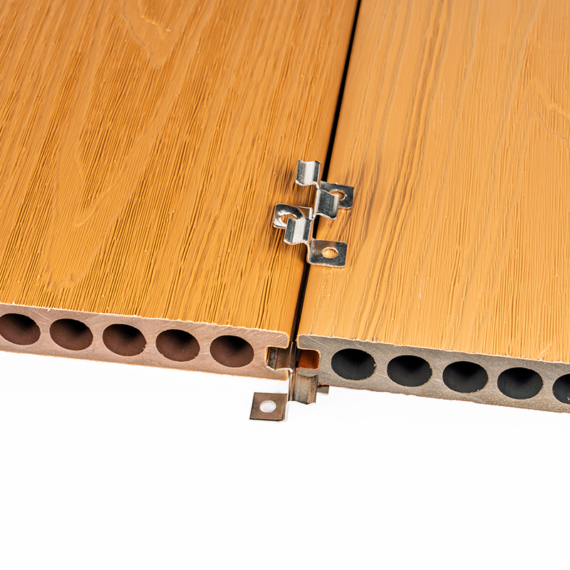 Klip Keluli Tahan Karat Untuk Decking Komposit